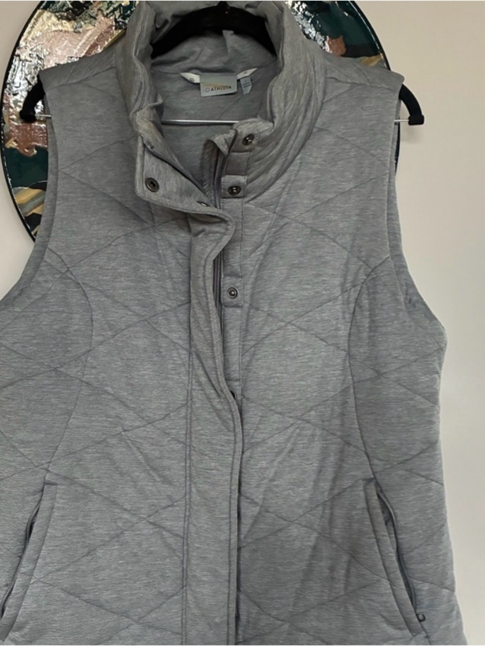 Athleta gray quilted zip up vest size large
